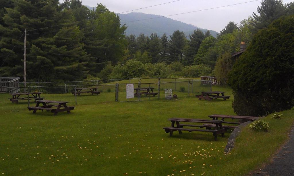Roaring Brook Ranch Resort Lake George Zewnętrze zdjęcie
